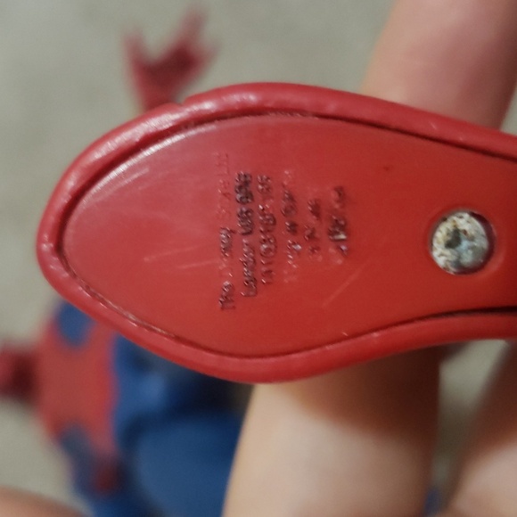 13" Talking Spider Man Action Figure Disney Store Exclusive Marvel Comics - Picture 4 of 4